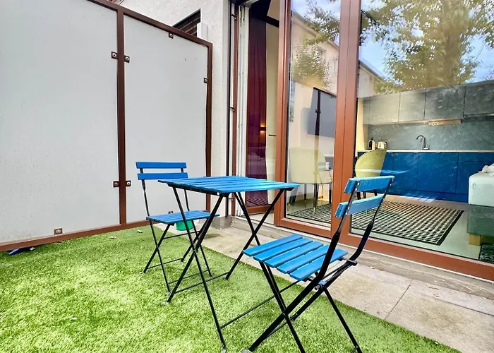 Moeblierte Mit Terrasse